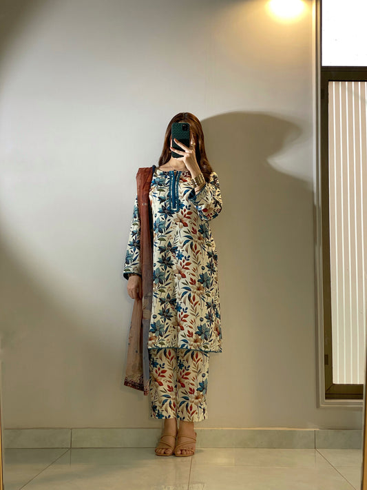 DIGITAL PRINTED SWISS LAWN 3pcs (Soft Blossom)